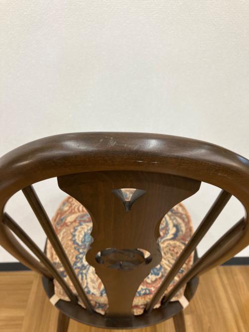 ercol (アーコール) ダイニングチェアー スワンバック クッション付き