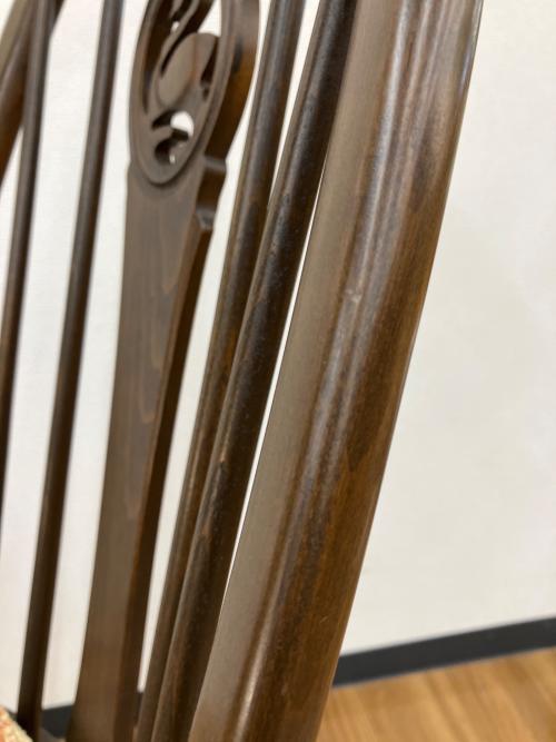 ercol (アーコール) ダイニングチェアー スワンバック クッション付き