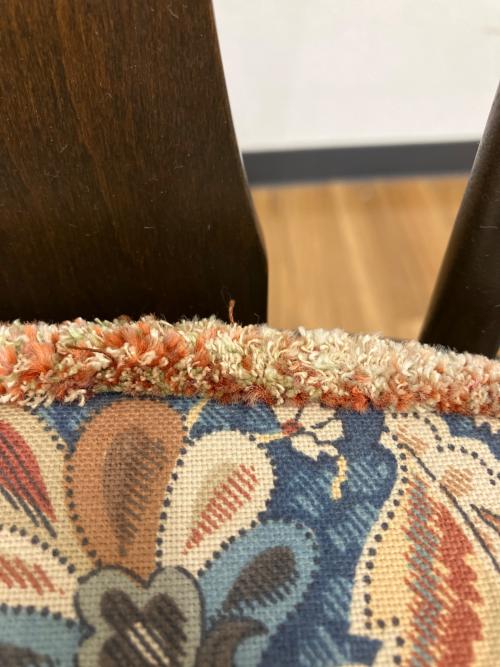 ercol (アーコール) ダイニングチェアー スワンバック クッション付き