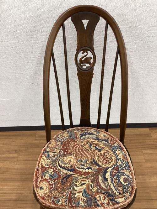 ercol (アーコール) ダイニングチェアー クッション付き  スワンバック