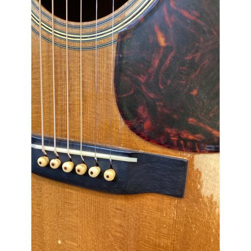 MARTIN (マーチン) D-28 1964年製 Tバーロッド期 旧工場 アコースティックギター