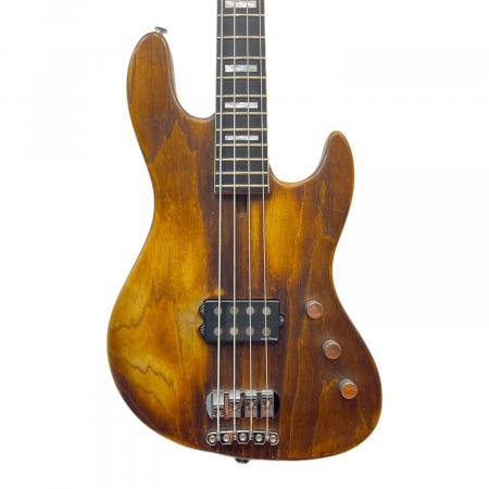 Bacchus (バッカス) Handmade series エレキベース Groove Line4