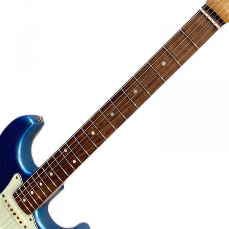 FENDER MEXICO (フェンダーメキシコ) エレキギター Vintera ROAD WORN