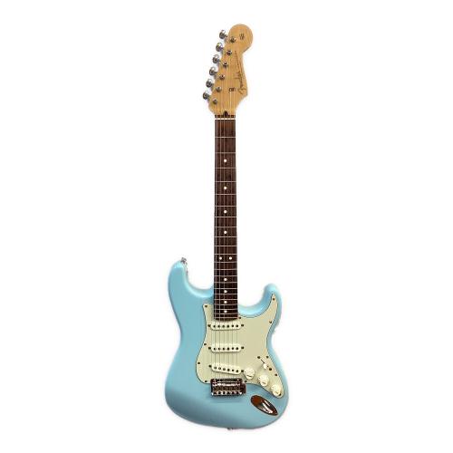 FENDER MIJ (フェンダーメイドインジャパン) エレキギター Junior Collection Stratocaster Satin Daphne Blue 2022年製 日本製