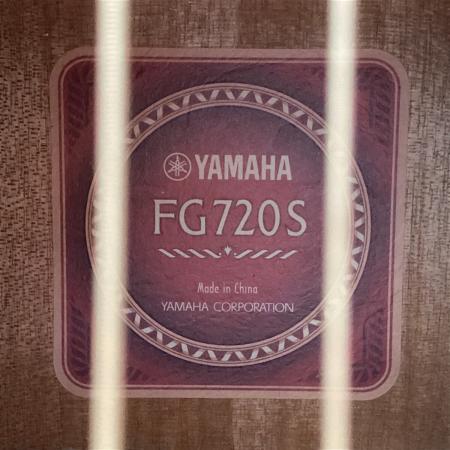 YAMAHA FG-720 ヤマハ アコースティックギター YAMAHA (ヤマハ) アコースティックギター FG-720S 中国製｜トレファク