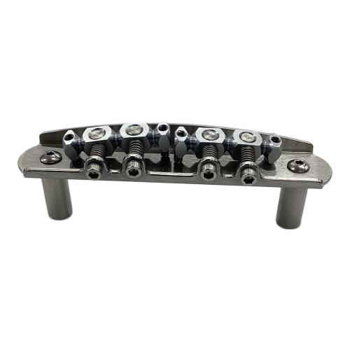 Mastery Bridge(マスタリーブリッジ) ジャズマスター用ブリッジ M2 Metric ケース・保存袋・調整レンチ×3種付