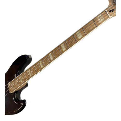 Squier by Fender (スクワイヤーバイフェンダー) エレキベース Vintage Modified Jazz Bass '70s 2010年製 インドネシア製