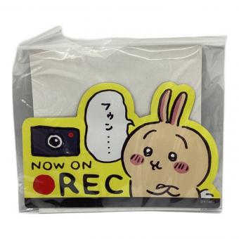 グレイ・パーカー・サービス ちいかわ うさぎ カーマグネット エンジョイドライブ!カーマグネット