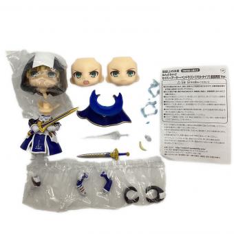 オランジュ・ルージュ　ねんどろいど セイバー/アーサー・ペンドラゴン〔プロトタイプ〕 霊基再臨 Ver. 「Fate/Grand Order」