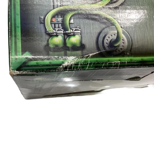 TOY BIZ　MARVEL Electronic Stretch 'N Roar Incredible Hulk（エレクトロニック ストレッチ＆ロアー インクレディブル・ハルク） アクションフィギュア